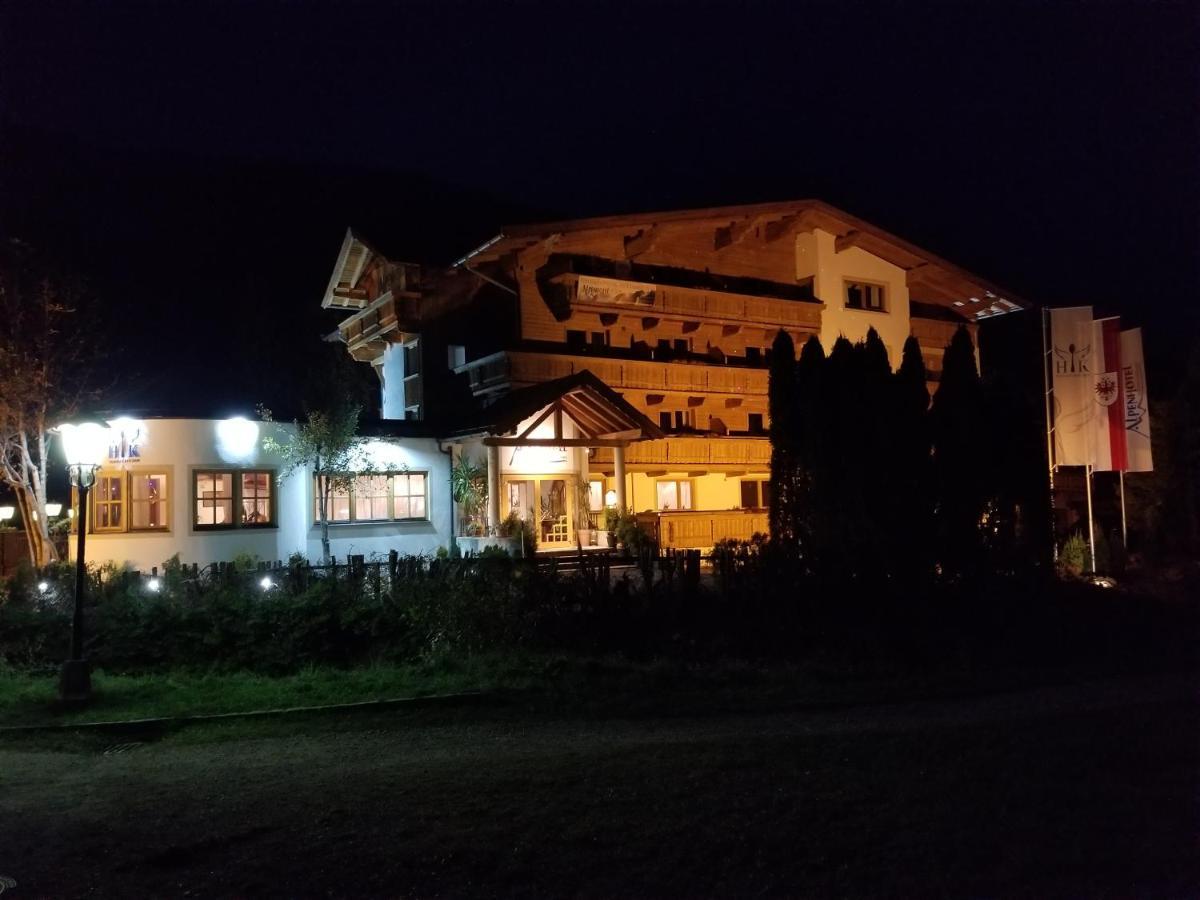 Alpenhotel Wildschoenau B&B Экстерьер фото